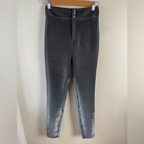 Lovers and Friends x REVOLVE Lights Out Legging in Gunmetal silver size XSmall - Picture 4 of 15